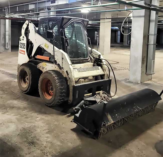 Мини-погрузчик Bobcat S205
