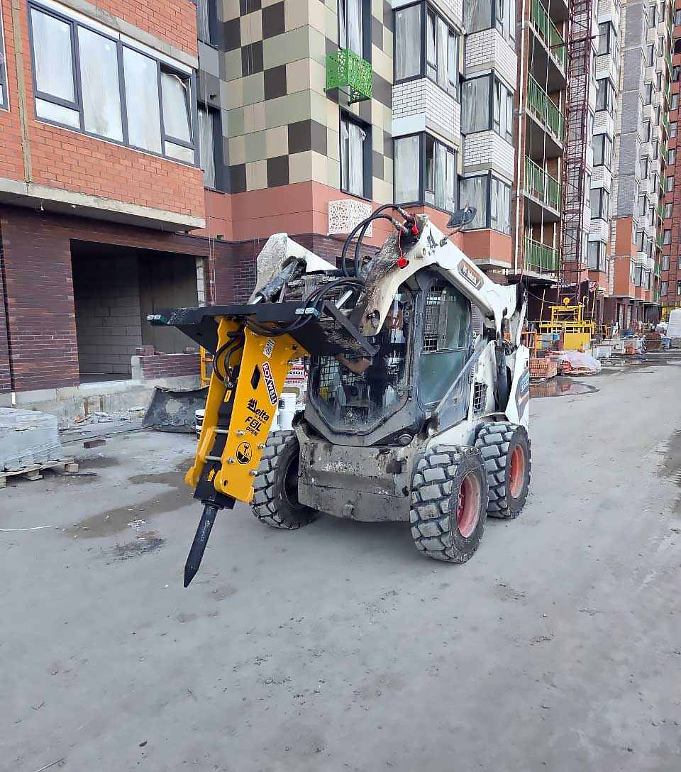 Мини-погрузчик Bobcat S250
